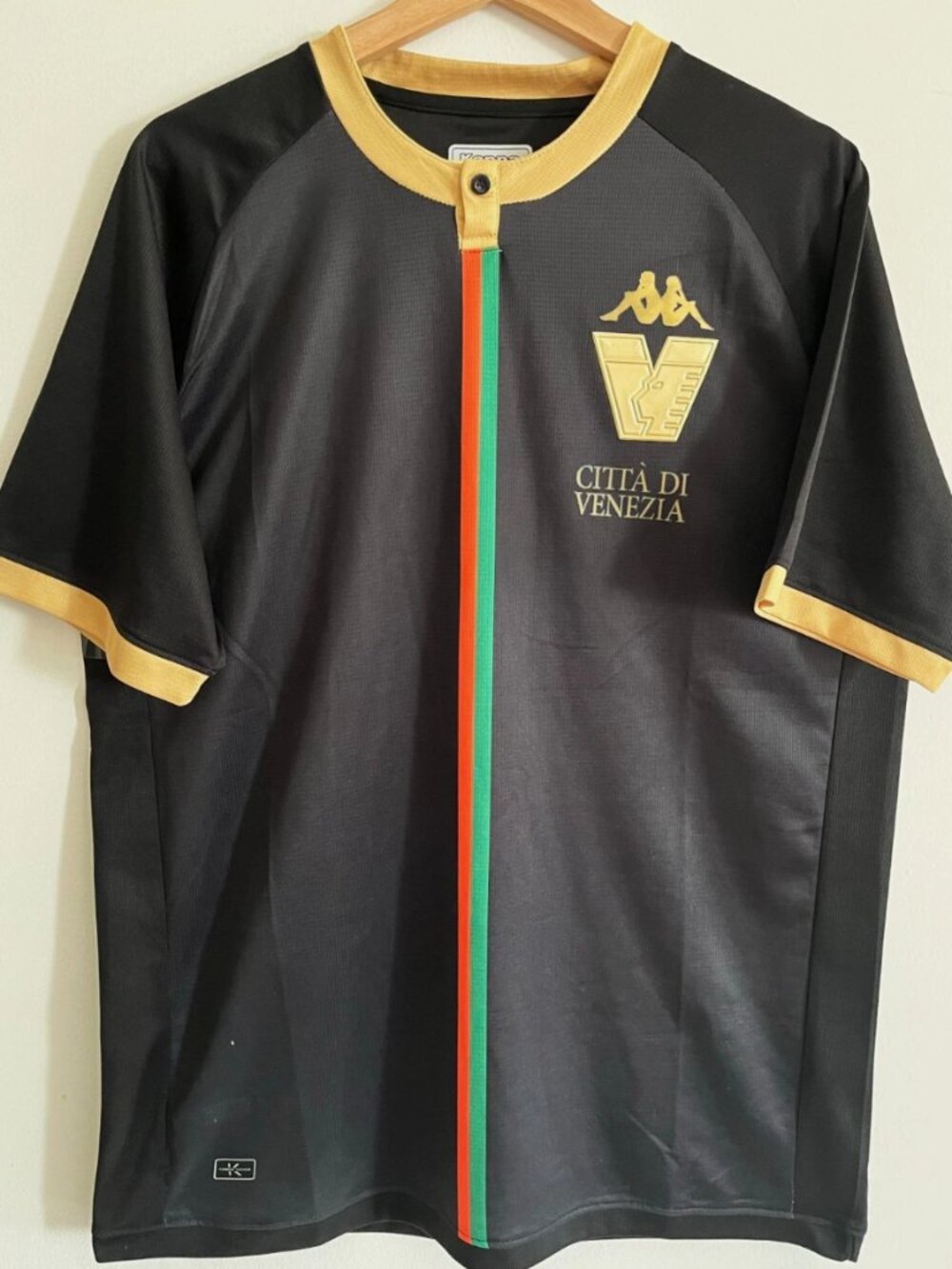 Venezia 2023-24 Kappa Home Shirt XL Black Gold Kombat Soccer Jersey Italy